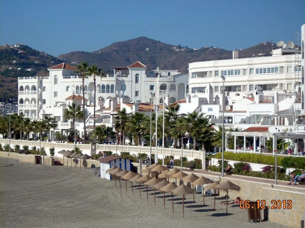 Apartamentos Starnerja En Stella Maris Spain