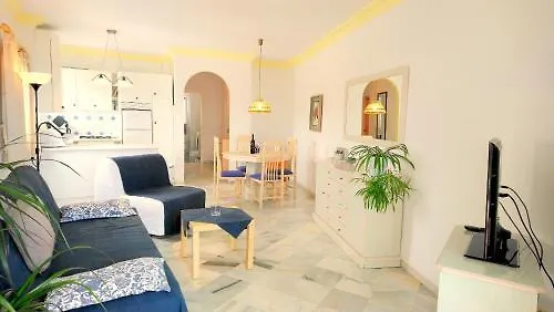 Apartamentos StarNerja en Stella Maris 0*, Nerja