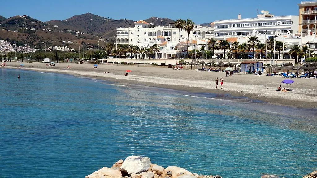 Apartamentos StarNerja en Stella Maris 0*, Nerja España