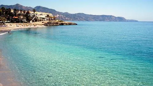 Apartamentos StarNerja en Stella Maris Nerja