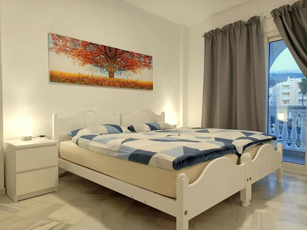 Apartamentos Starnerja En Stella Maris 0*, Nerja